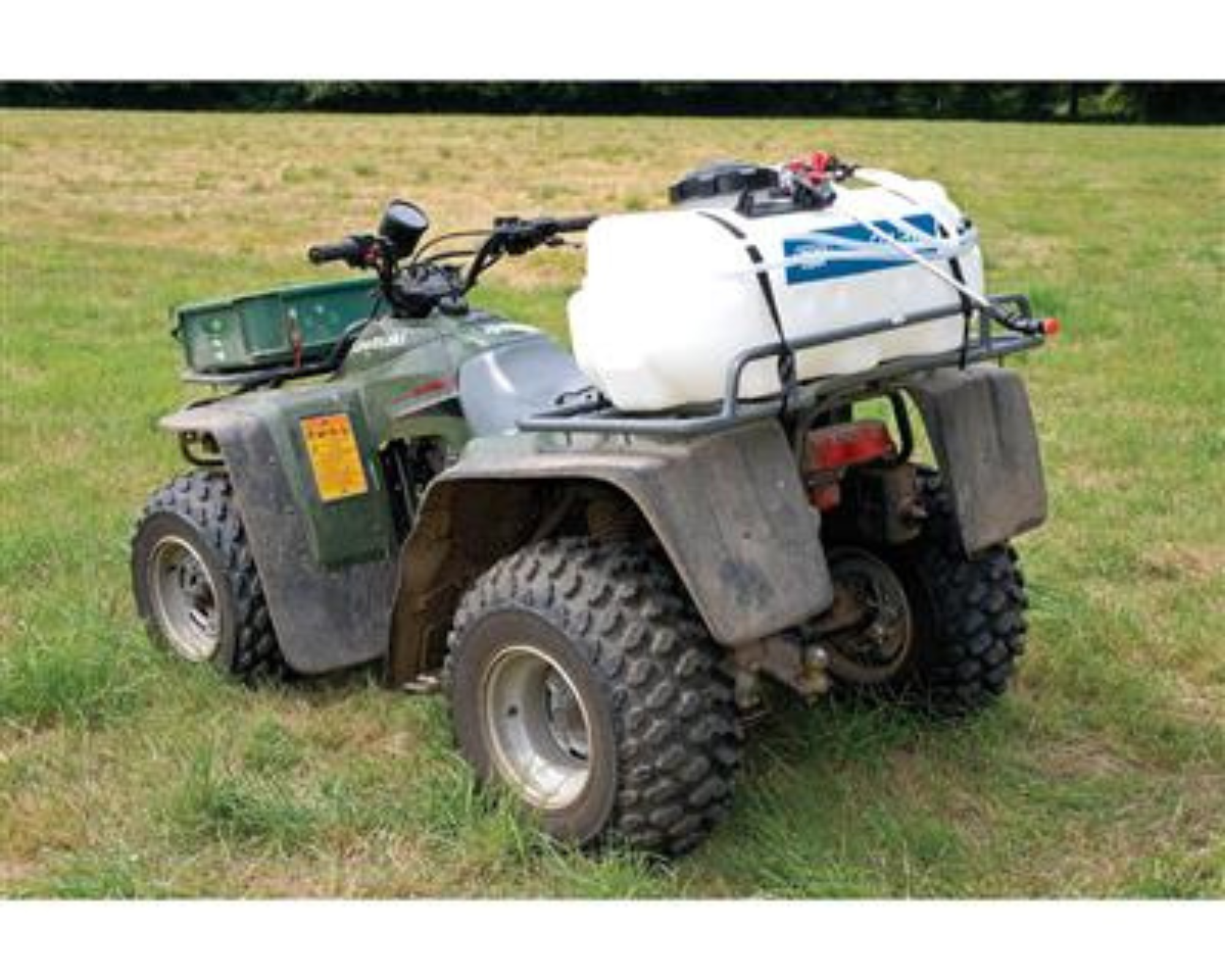 DRAPER  60L QUAD BROADCAST SPRAYER