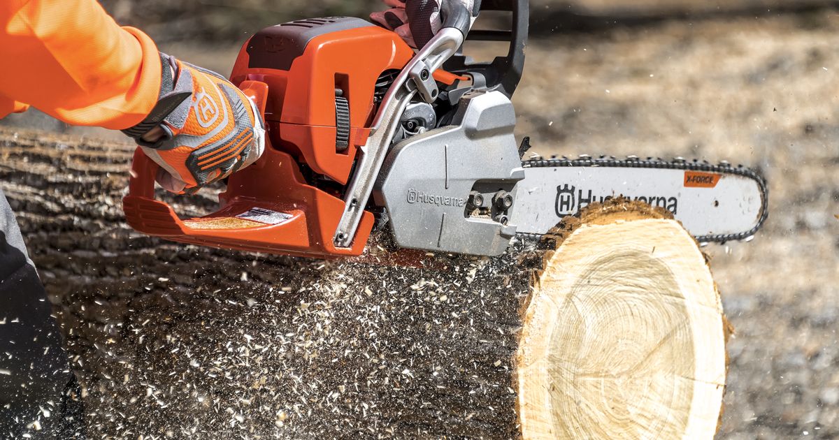 Petrol Chainsaws For Homeowner & Farm