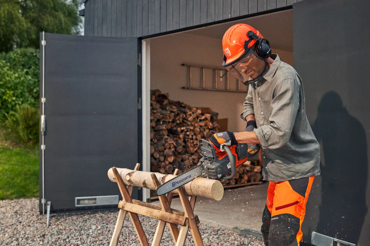 Husqvarna Earmuff Kit  Functional