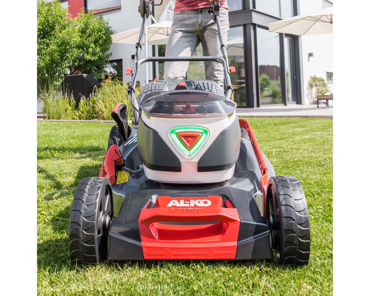 AL-KO EnergyFlex 512 Li VS-W Premium 40V 4-in-1 Variable Speed Cordless Lawn Mower (with 5Ah Battery & Fast Charger)